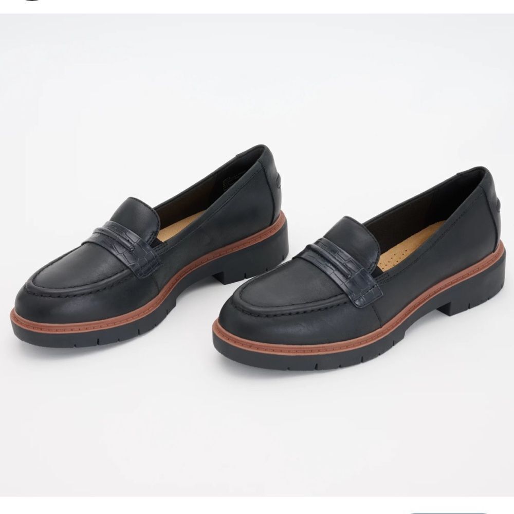 CLARKS Black Westlynn  Loafer-6W